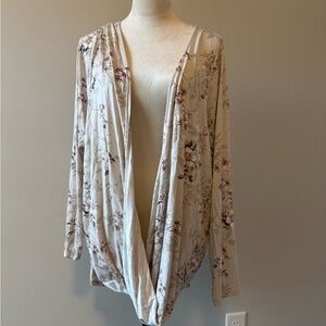 Torrid NWT Floral Twist Front Layering Top 4